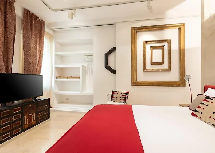 Luxurious Of The Antiquarian At Spanish Steps Appartement *