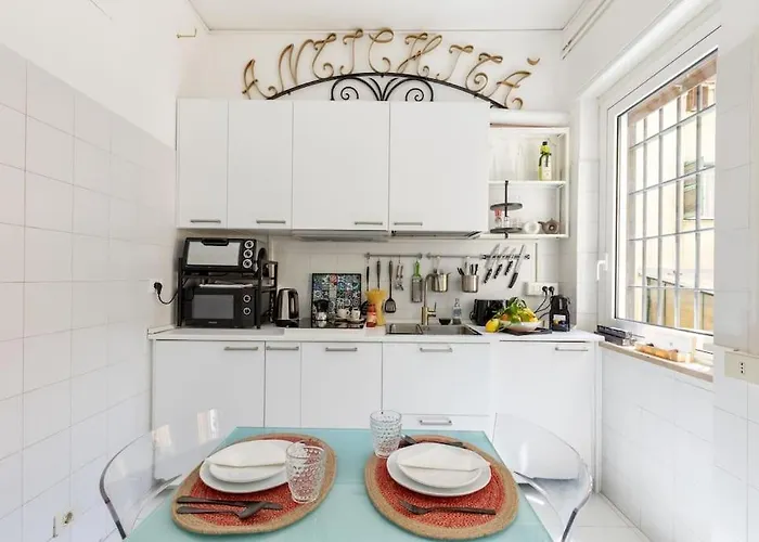 Luxurious Of The Antiquarian At Spanish Steps Appartement Rome